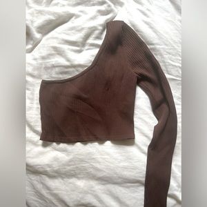 Single arm cropped top